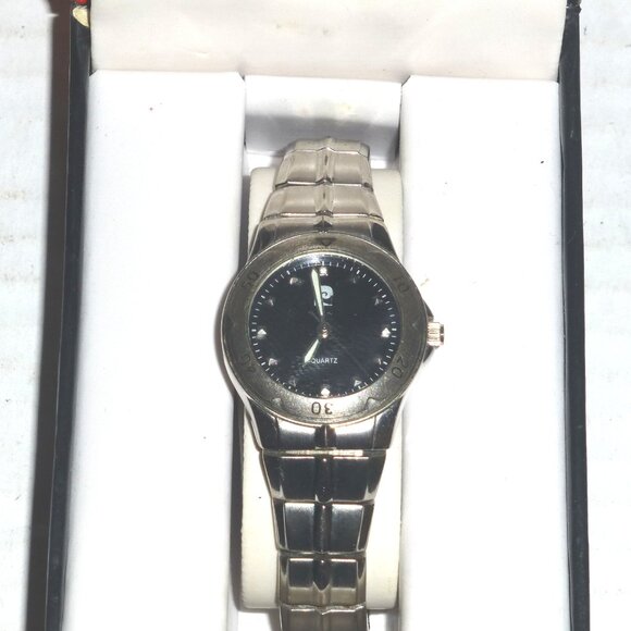 Pierre Cardin VPC4347WB Women's Analog Quartz Silver Tone Wristwatch UNTESTED - Picture 4 of 14